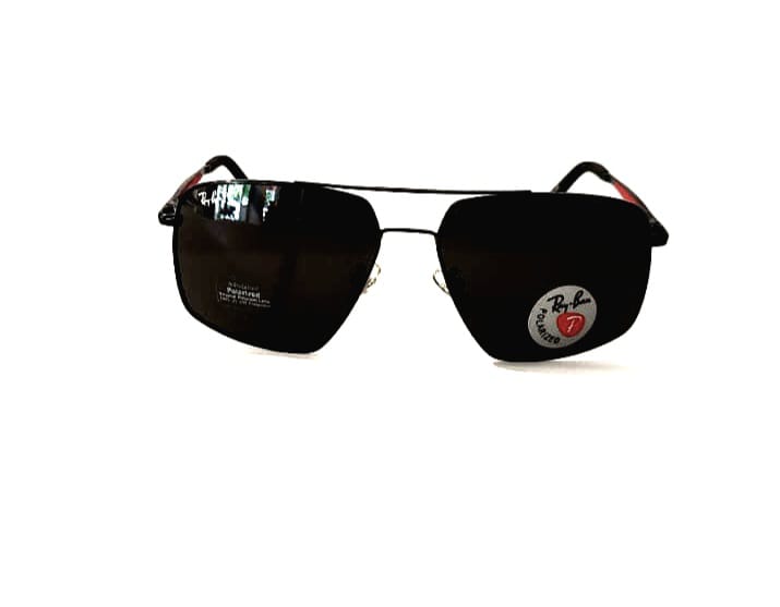 Eyeglass